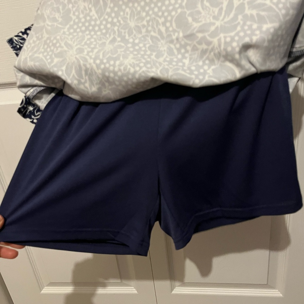 Skort - Picture 4 of 4